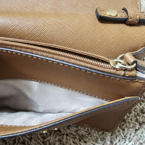 SOLD - Michael Kors Crossbody Purse - Picture 6 of 13